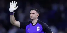 Mercato Juve: le ultime su Dibu Martinez e Sorloth