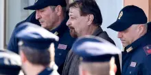 Cesare Battisti, lettera dal carcere: 'Vorrei rivedere mio figlio'