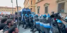Morte Fakir, aperto fascicolo scontri a Bologna: 12 indagati