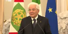 Mattarella: 'Non lasciamo ai giovani un mondo compromesso'