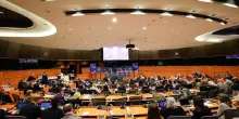 Parlamento Ue chiede indagine sul partito sovranista Esn