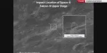 Detrito razzo Space X sulla Luna, le foto dello schianto