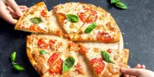 La BBC: bimbi italiani in sovrappeso, colpa di pizza e pasta