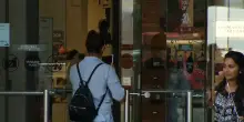 Rapporto Confcommercio: in 7 anni -100mila negozi