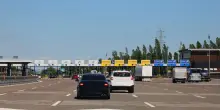 Retromarcia al casello in autostrada, sar&agrave; permessa ma in un solo caso