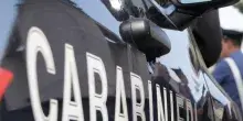 Spari in centro a Roma, donna colpita: 'Proiettile ancora nel braccio'