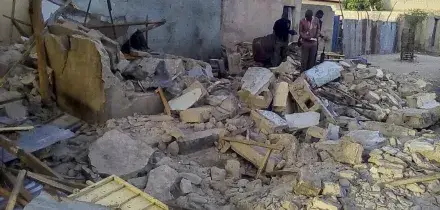 Nigeria, sette morti in una esplosione all'interno di una moschea