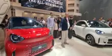 Smart #2, svelata al Salone di Parigi l&rsquo;erede della Fortwo. FOTO