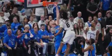 Castle vola sopra i Thunder: a Oklahoma City arriva la schiacciata dell&rsquo;anno? VIDEO