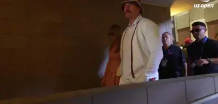 Taylor Swift e Travis Kelce sposi a New York, la coppia celebra il matrimonio in forma privata
