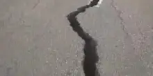 Terremoto Venezuela, voragine in strada a Valencia