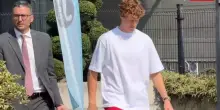 Sinner al J Medical per una visita di controllo