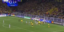 Borussia-Villarreal, Guirassy segna un autogol... di mano!