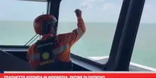 Traghetto affonda in Indonesia, decine di dispersi