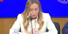 Meloni: 'Nella manovra possibilit&agrave; di targhe personalizzate'