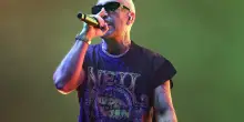 Luch&egrave;, la possibile scaletta del concerto a Napoli