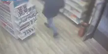 Milano, arrestato rapinatore seriale di farmacie