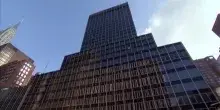 Grattacielo rischia di crollare nel cuore di New York