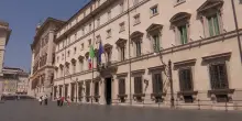 Caro carburanti, taglio accise su gasolio esteso al 5 settembre