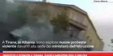 Proteste e scontri a Tirana, sassi e molotov sulla polizia