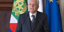 Vaccini, Mattarella: 'Fake news distruttive, opposizione sconcertante'