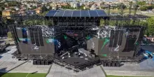Vasco Rossi mostra il palco del concerto a Rimini: il post