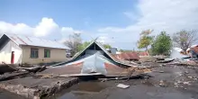 Terremoto Indonesia, turisti italiani bloccati: le testimonianze