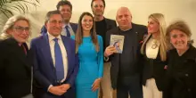 Il nuovo libro di Claudia Conte su famiglia e futuro dei giovani
