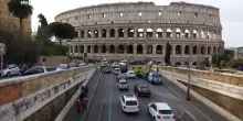 Cavalli scappati, vigili coinvolti esclusi servizi operativi
