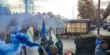 Taranto, operai ex Ilva protestano contro piano del governo