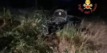 Incidente a Catanzaro: auto precipita per 15 metri, un ferito