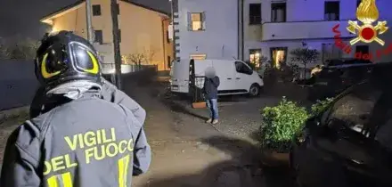 Padova, monossido di carbonio in una casa: un morto e un intossicato
