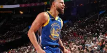 Curry ne fa 48 con 12 triple, Warriors ancora ko