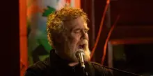 Glen Hansard, morto a 56 anni in moto: vinse l&rsquo;Oscar per Falling Slowl