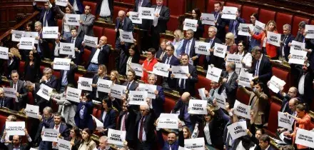 Legge elettorale approvata alla Camera, le reazioni dei partiti