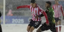 l'Atlético Ottawa vince il campionato in una tormenta di neve. E con una magia... VIDEO