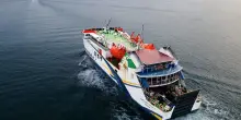Indonesia, traghetto in avaria: un morto e oltre 100 evacuati