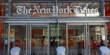 Nyt denunciato da un dipendente, 'Discriminato perch&eacute; uomo e bianco'
