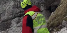 Montagna, precipita in dirupo in Trentino dopo concerto: morta 58enne