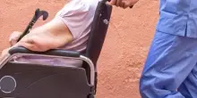Uccise la madre malata di Alzheimer, assolta dalla Corte d'Assise