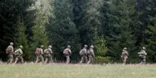 Guerra Ucraina, Estonia sposta truppe vicino al confine con la Russia