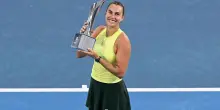 Sabalenka trionfa a Brisbane: Kostyuk ko in 2 set