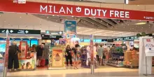 Partenze e acquisti, aeroporti diventano mete per shopping