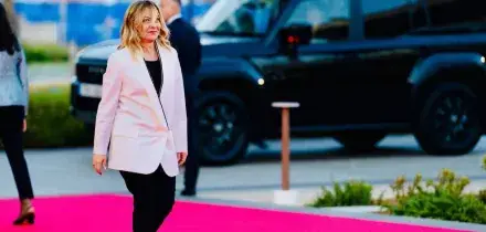 Meloni: &ldquo;Scostamento di bilancio? Vediamo, non escludiamo nulla&rdquo;