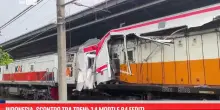 Scontro treni in Indonesia, almeno 14 morti