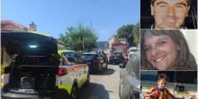 Omicidio-suicidio a Finale Ligure, folla ai funerali e lutto cittadino