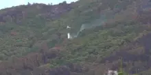 San Giuliano Terme Pisa, incendio domato due indagati