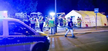 Berlino, furgone sulla folla al Pride: soccorsi e polizia. FOTO