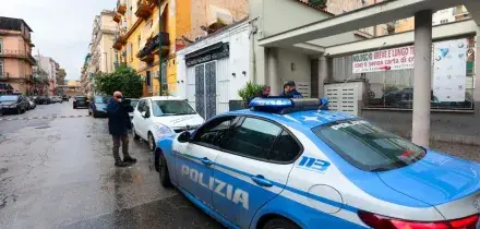 Napoli, 19enne ucciso da colpo di pistola alla testa: fermato 15enne
