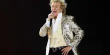 Rod Stewart annulla il tour Usa dopo un intervento al cuore